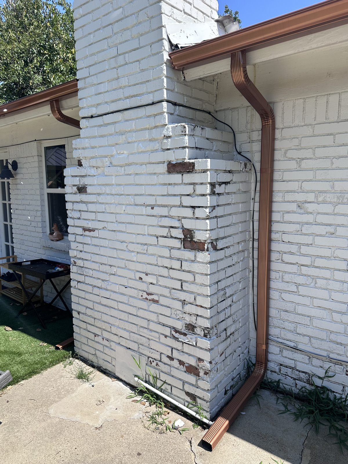 Professional chimney brick replacement in Fort Worth, TX – expert masonry repair of damaged chimney bricks by licensed contractors